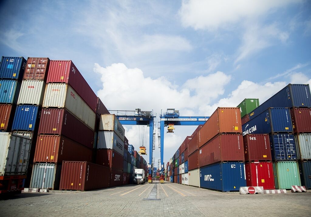 Infrastructure logistique et conteneurs